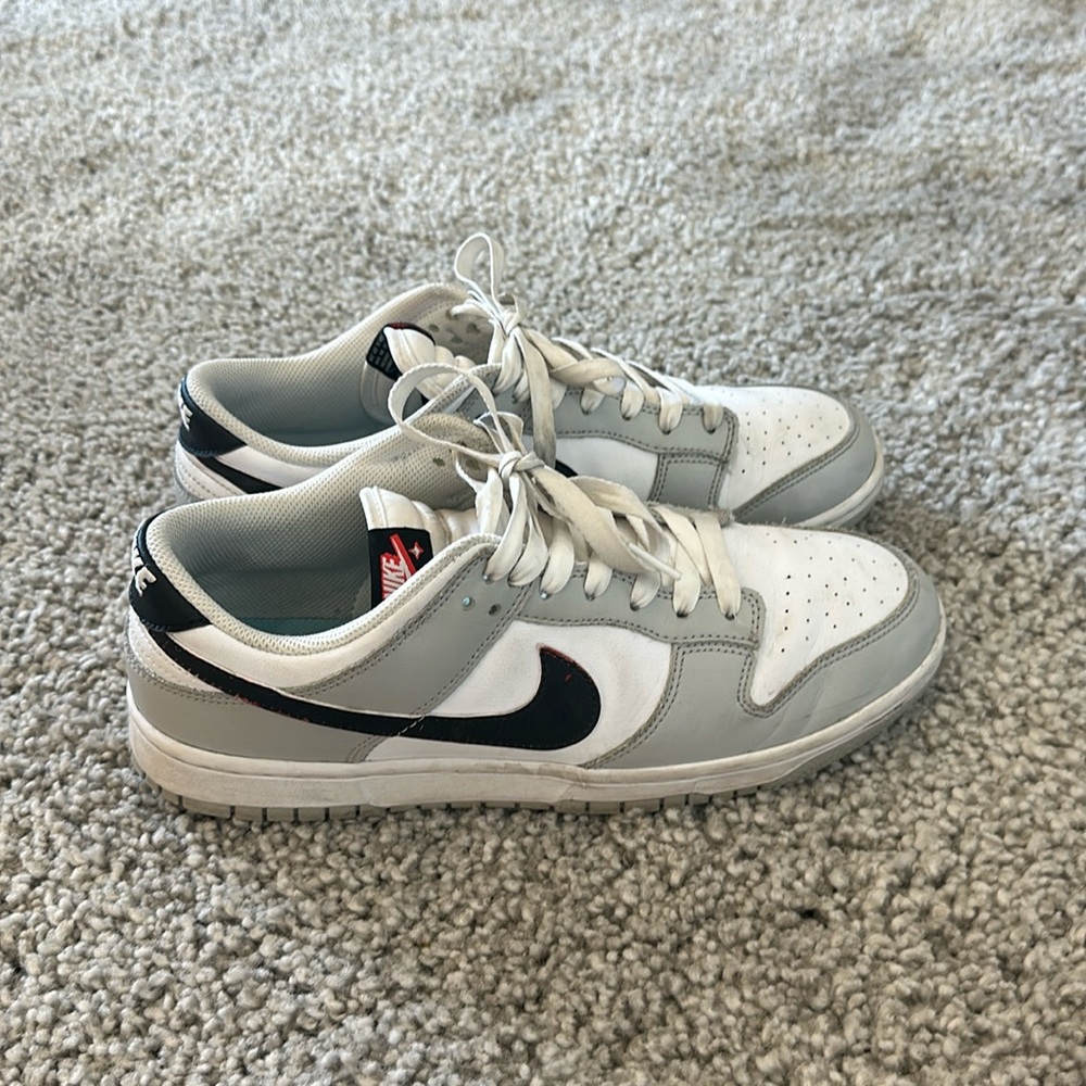 Good condition. Nike dunk low SE Lottery Pack Gray Fog. Size 10.5. NO BOX